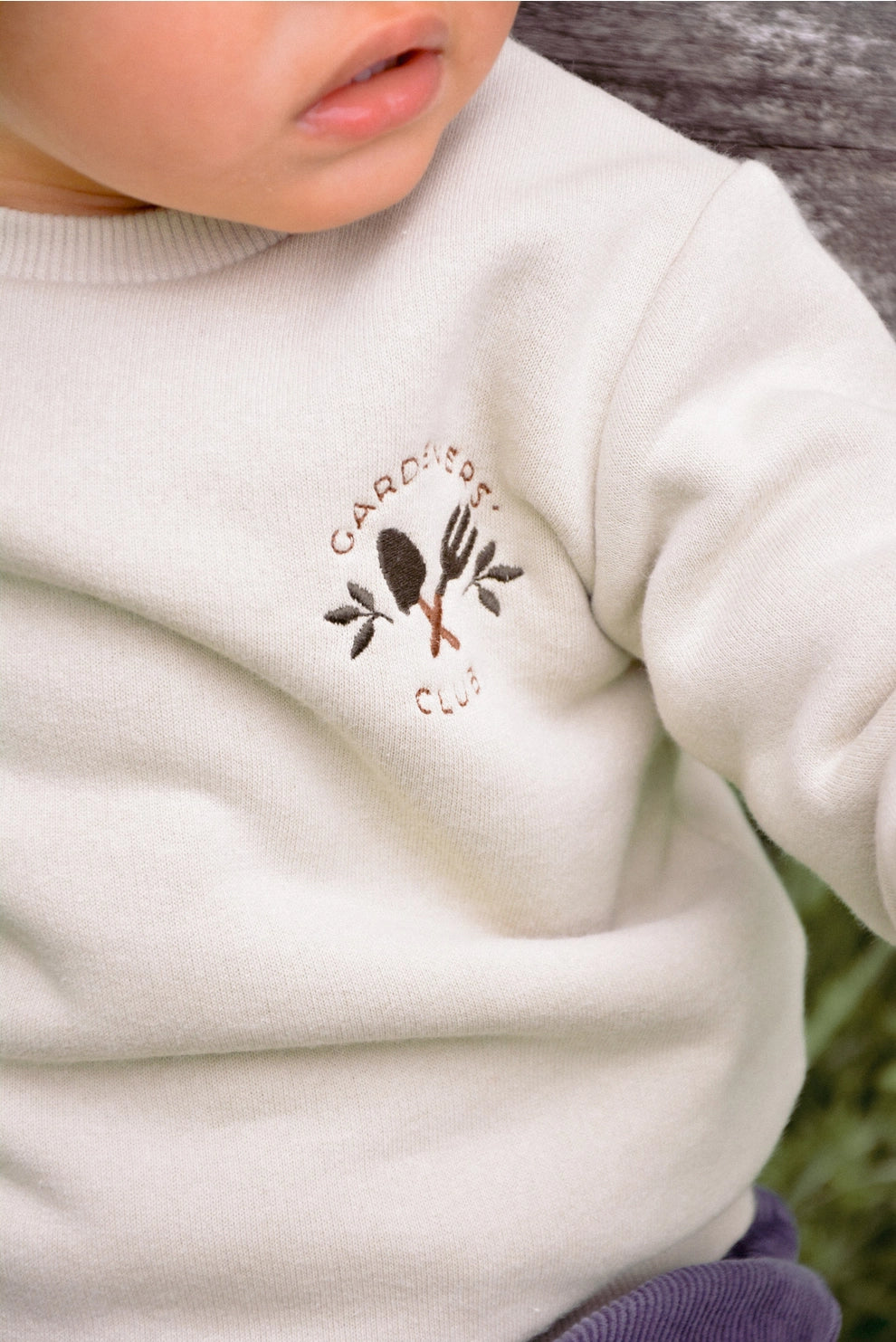 Trui Gardener’s Club Embroidery | Groen/Beige | Eli & Nev