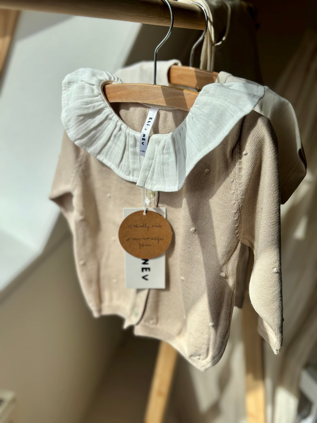 Gebreid vestje | lichtroze | Eli & Nev