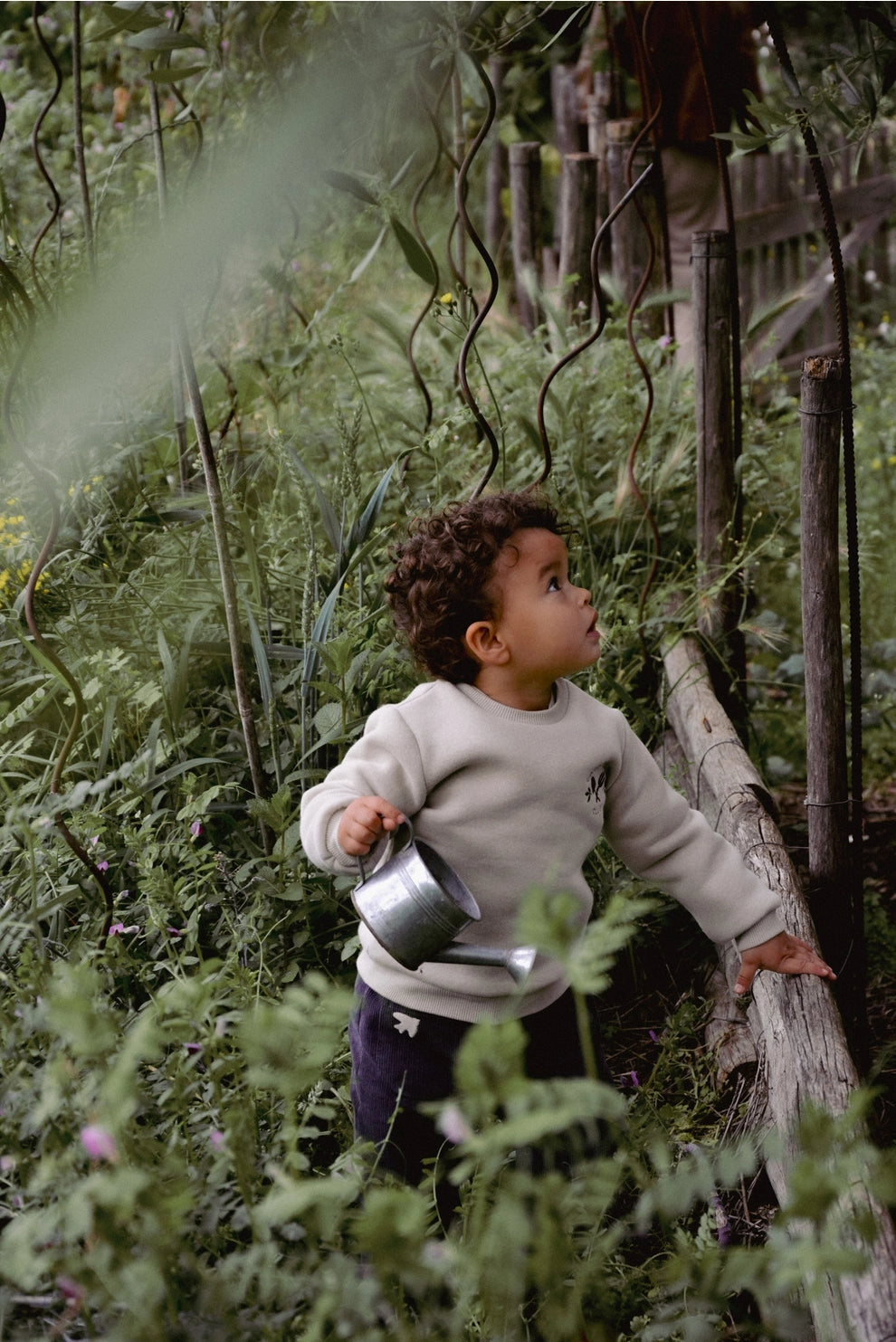 Trui Gardener’s Club Embroidery | Groen/Beige | Eli & Nev